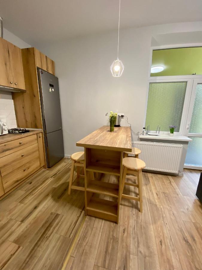 Nalyvaika Lviv Apartments Bagian luar foto