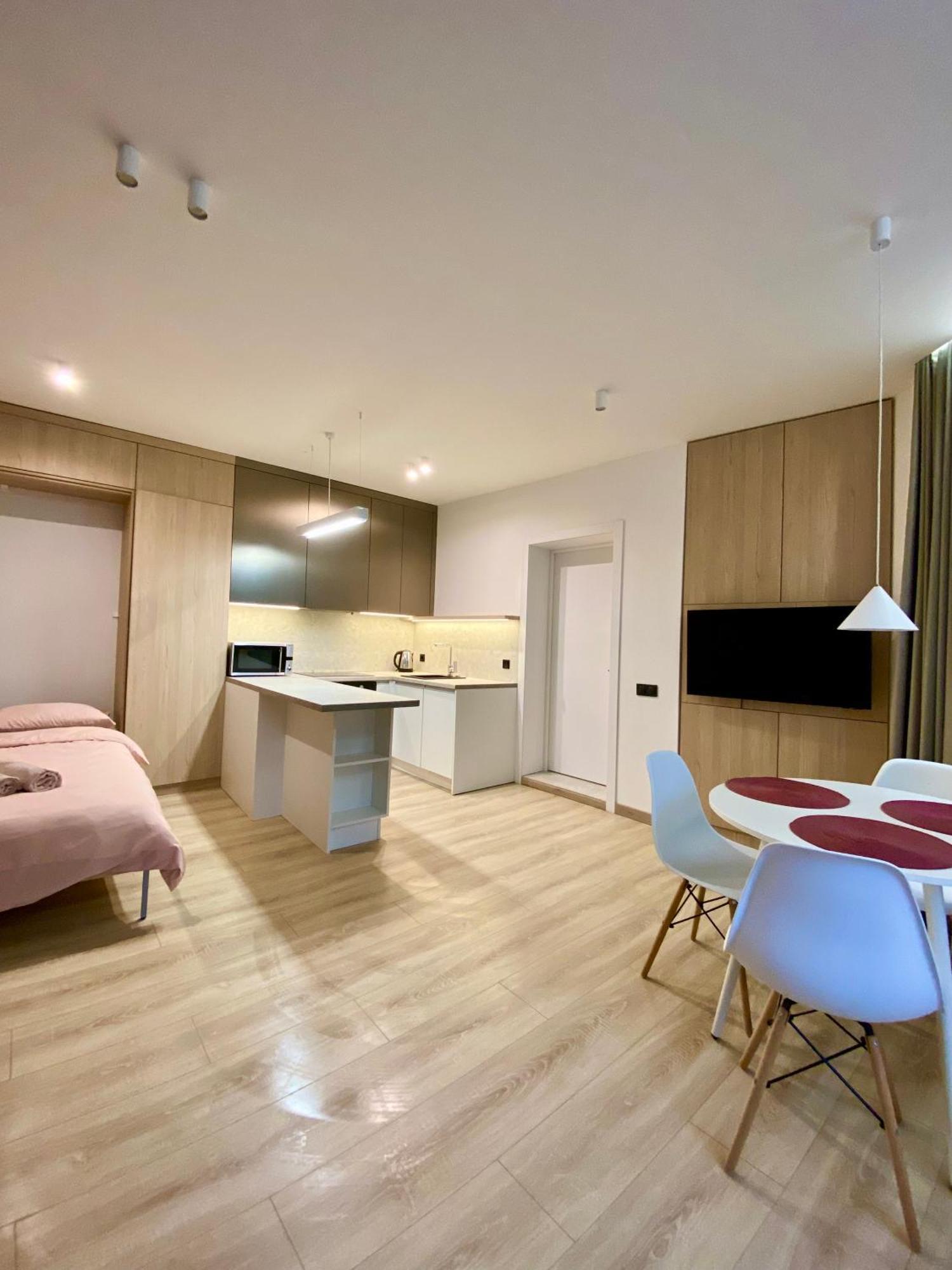 Nalyvaika Lviv Apartments Bagian luar foto