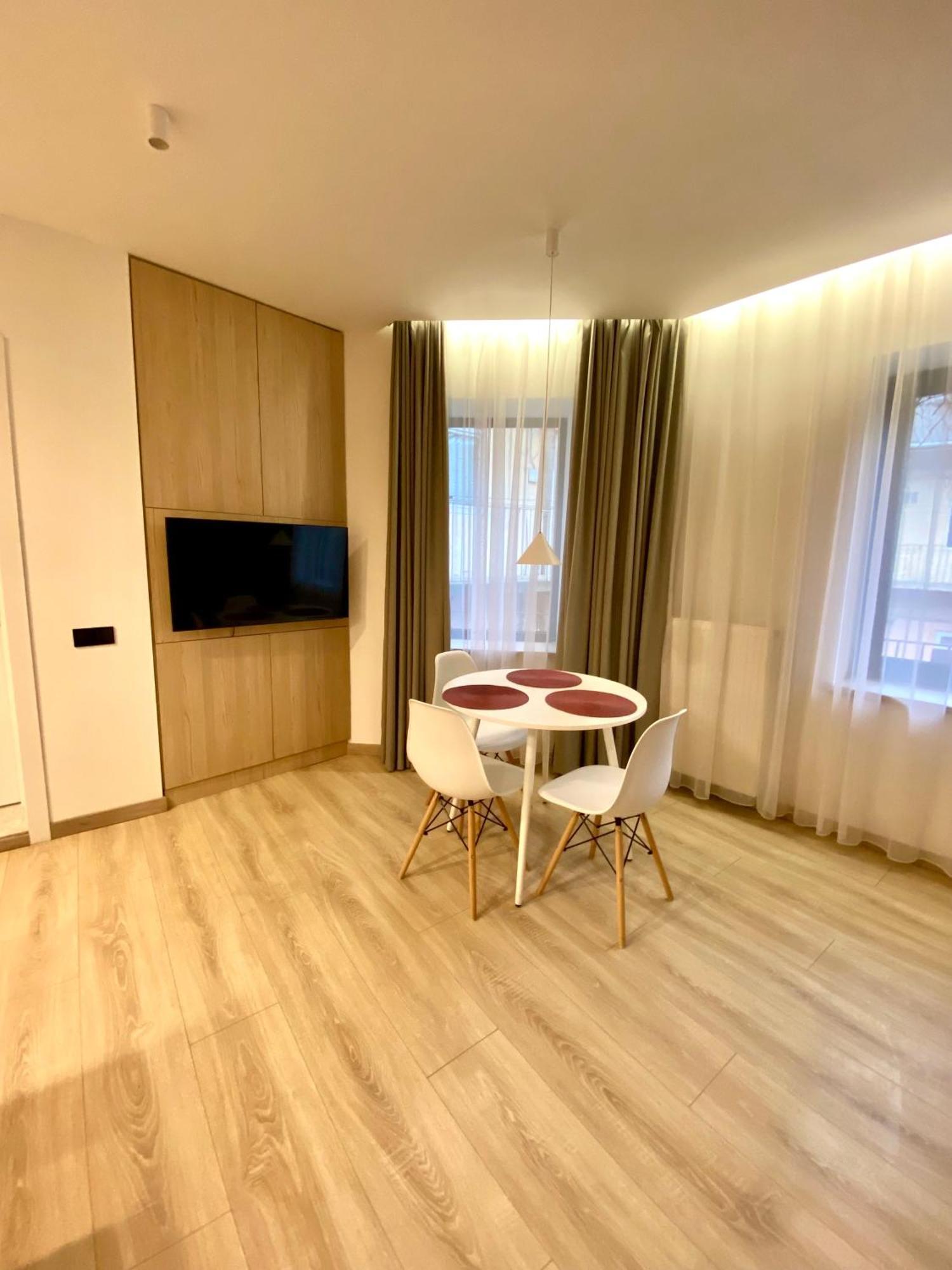 Nalyvaika Lviv Apartments Bagian luar foto